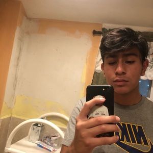 Meet your Posher, Luis